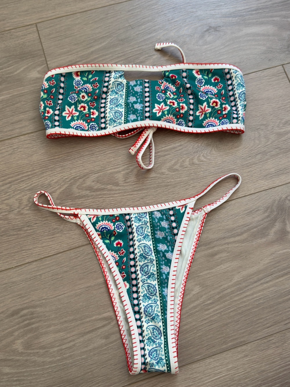 Zaful Green Floral Stripe Bandeau Bikini Set